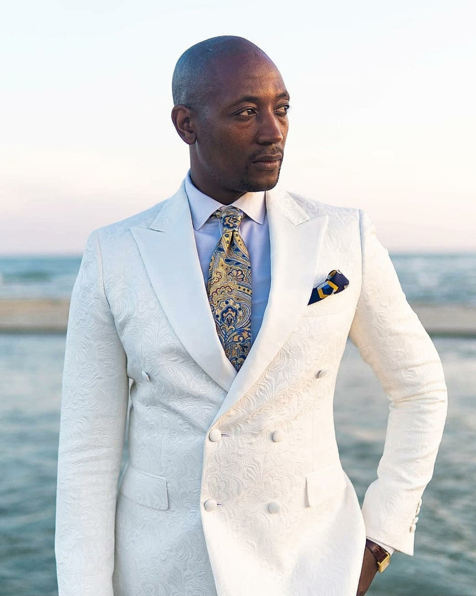 2 Piece Jacquard Off White Double Breasted with Large Peak Lapel